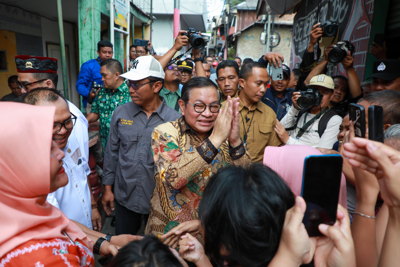 1 gubmenteng.jpg
