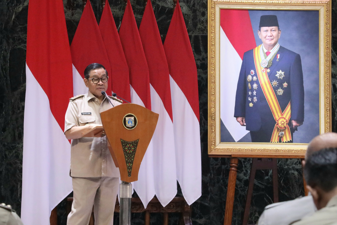 3 Gubernur Pramono Tandatangani Perjanjian Kinerja Tahun 2025_3.jpg