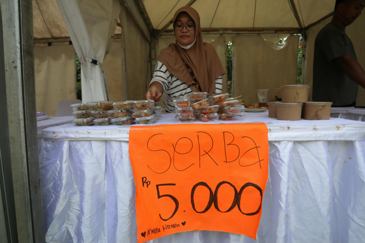 02 32 Anggota Jakpreneur ikuti Bazar Tingkat Kecamatan di RPTRA Harapan Mulia_2.jpg