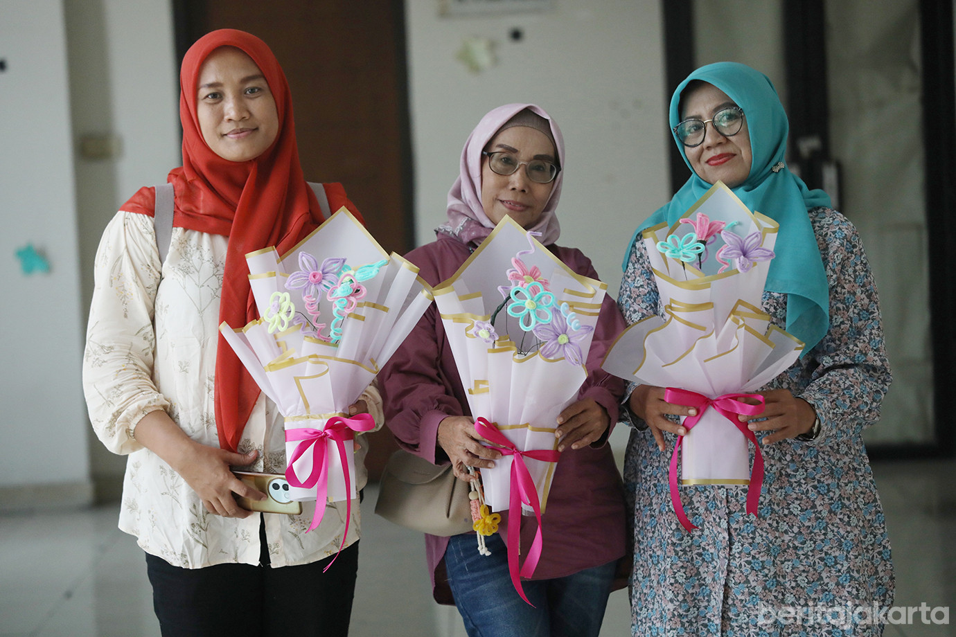pelatihan-buket-bunga-kawat-bulu-06.jpg