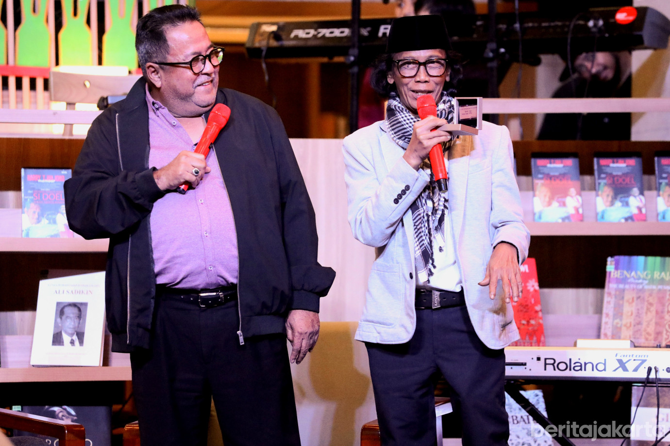 5 Si Doel Anak Sekolahan” Karya Hary Tjahjono_5.jpg