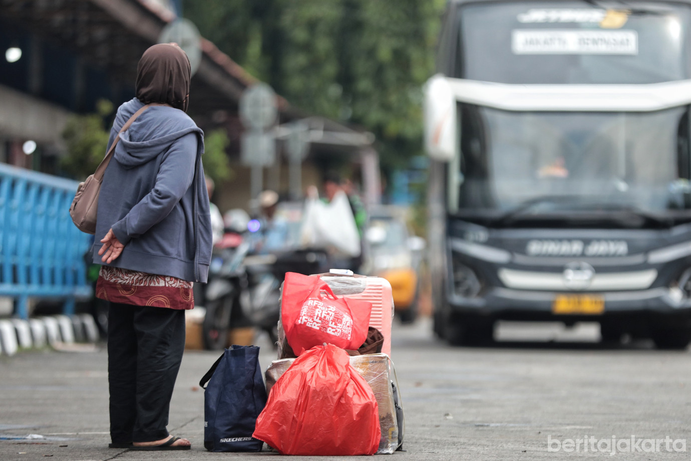 5.Jumlah Penumpang Terus Meningkat di Terminal Kampung Rambutan .jpg