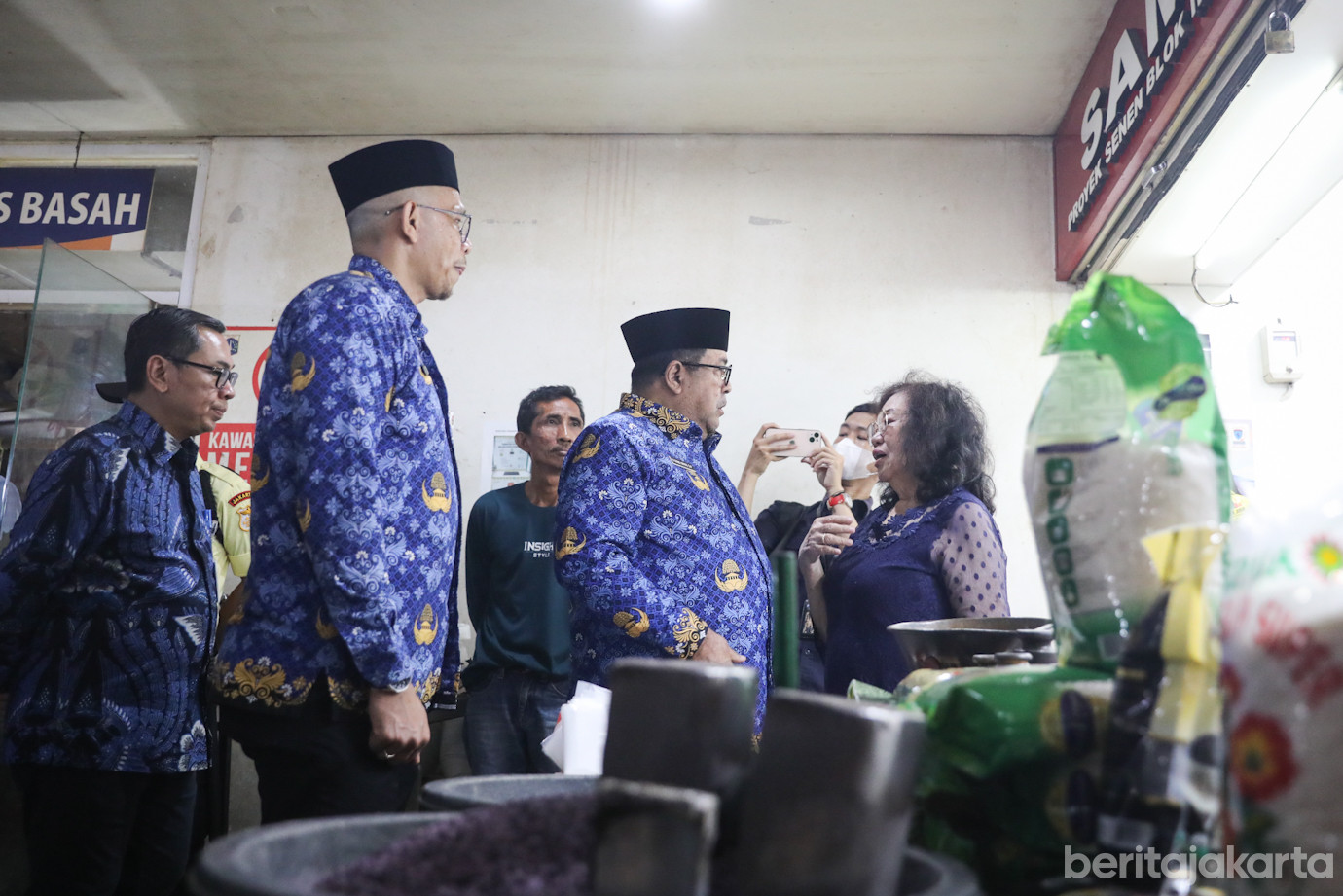 Wagub Cek Pasar Senen.jpg