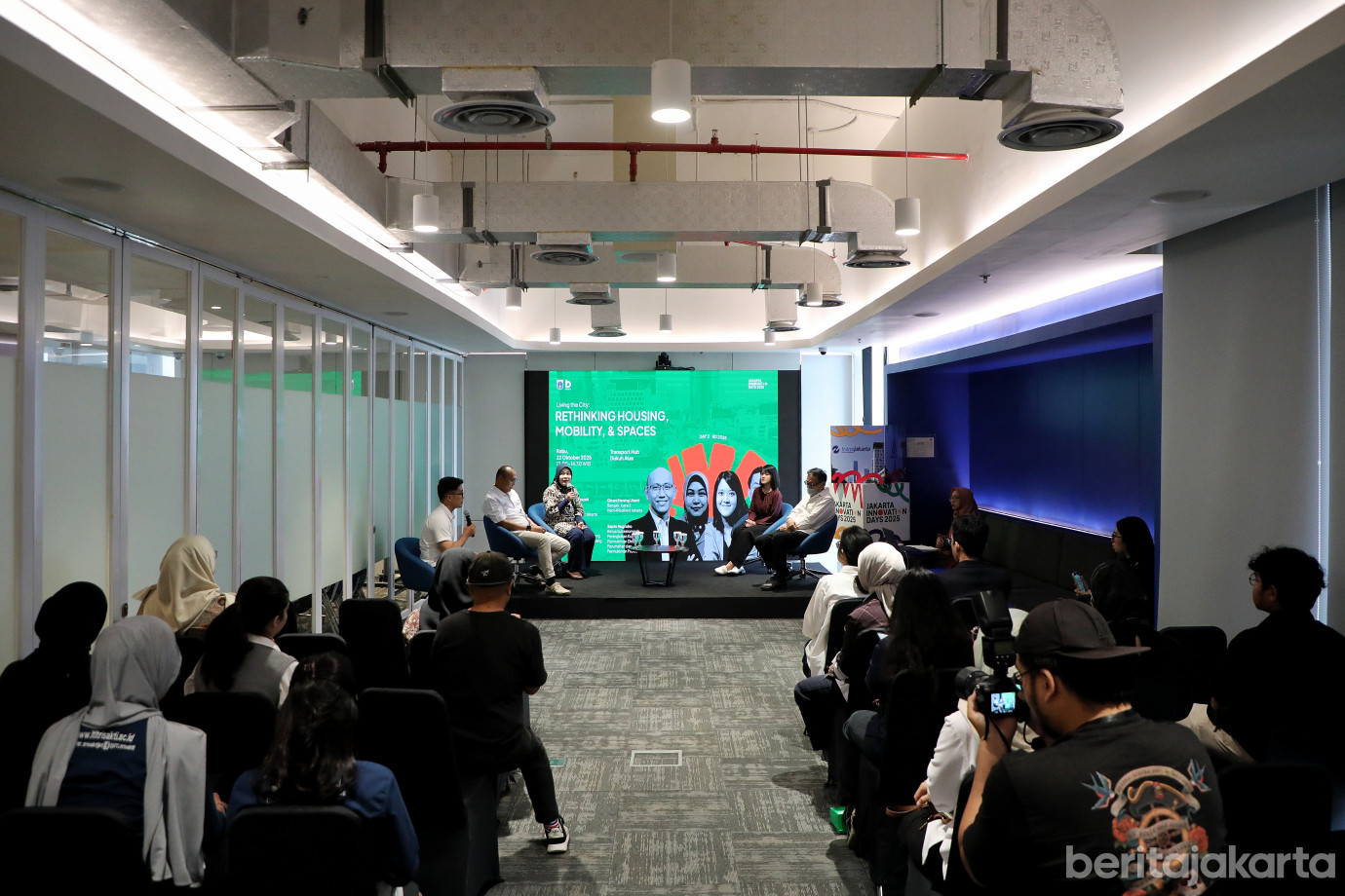 1.Innovation Talks, Living the City_ Rethinking Housing, Mobility, and Spaces.jpg