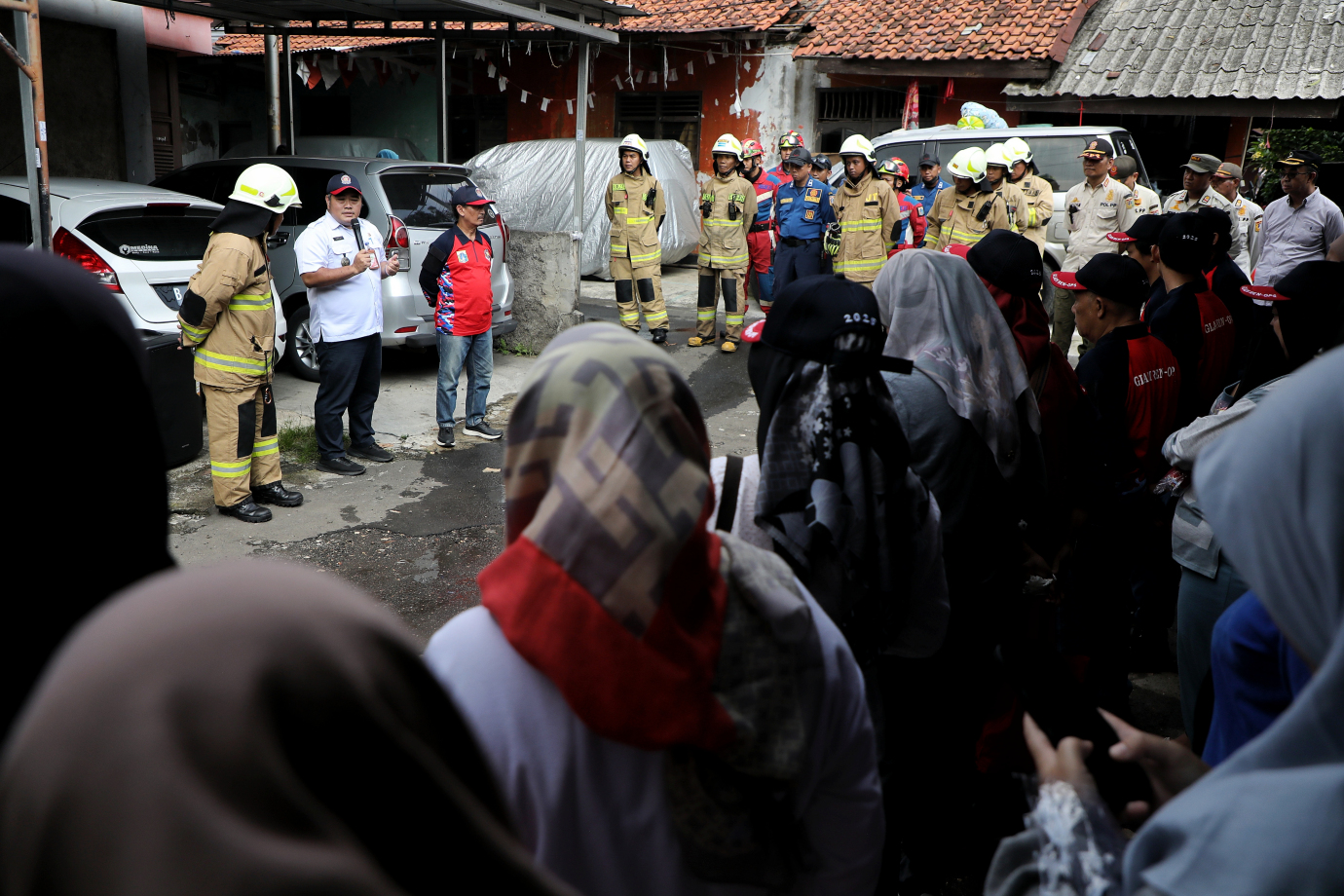 1.Simulasi Penanggulangan Kebakaran dan Penyelamatan di Pemukiman Penduduk .jpg