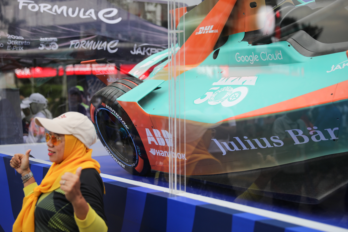 Mobil Formula E-4.jpg