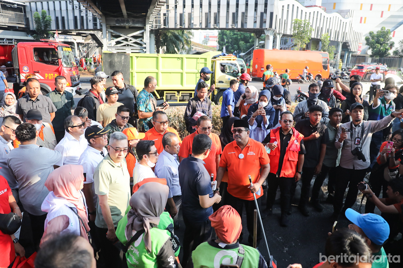 Wagub Kerja Bakti-1.jpg