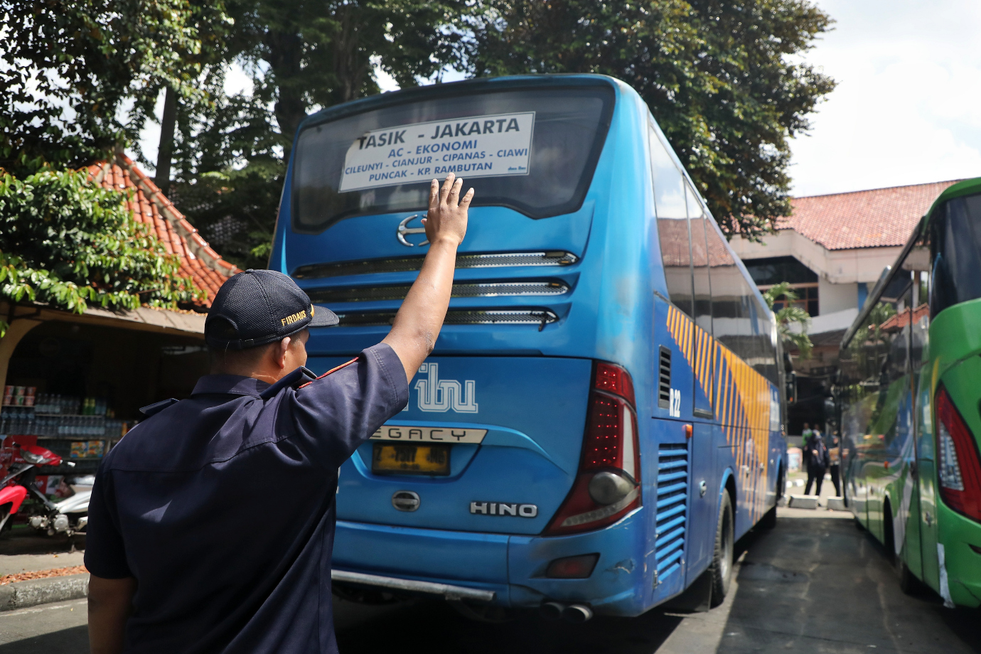 6.UP PKB Pulogadung Terus Lakukan Ramp Check Selama Libur Nataru.jpg