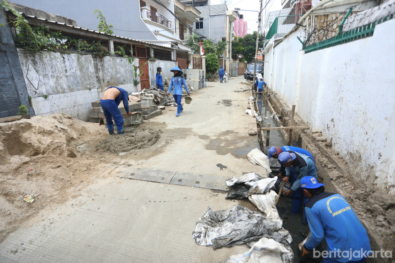 6 Normalisasi Saluran di Jalan Kartini 2_6.jpg
