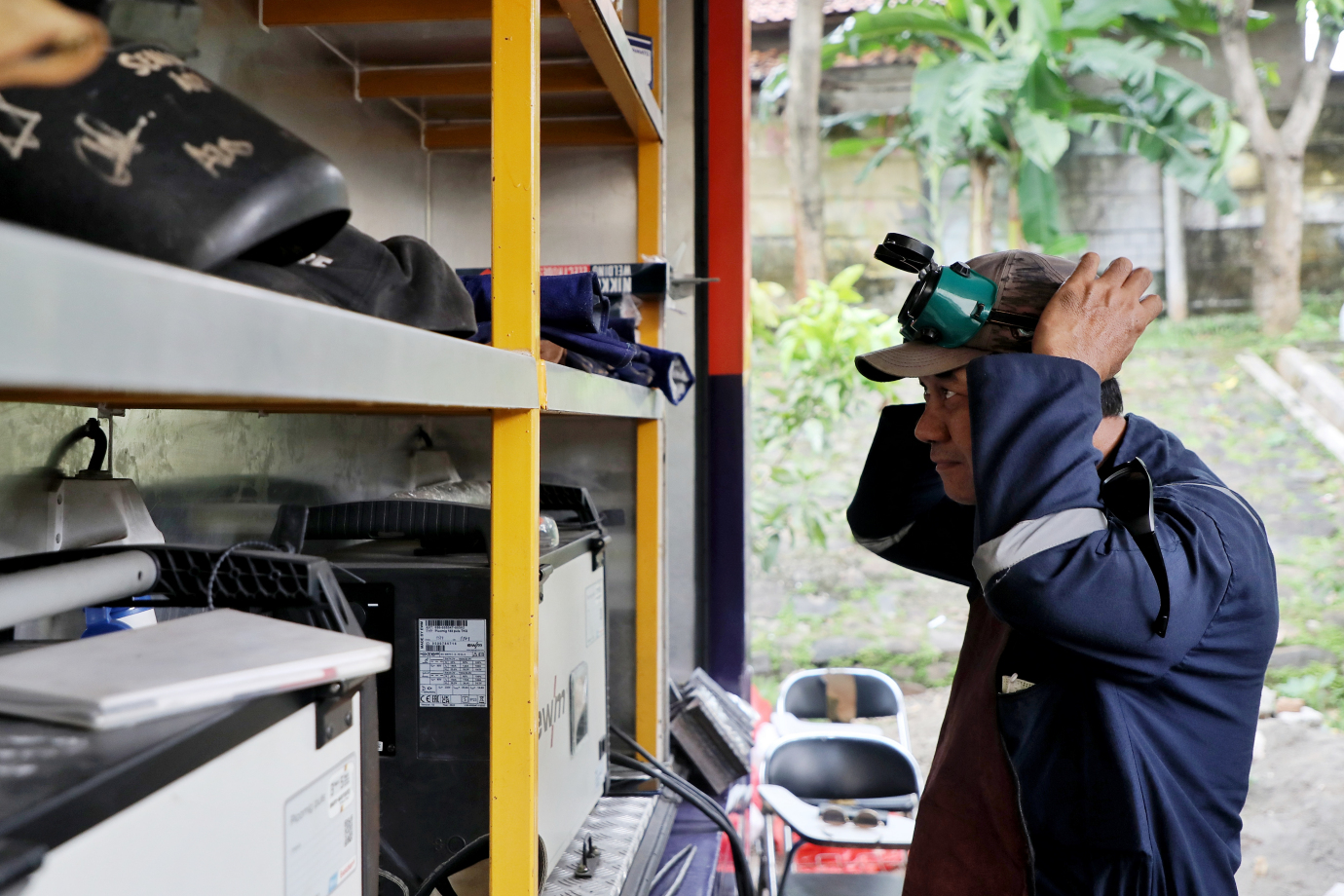1.10 Warga Kelurahan Cijantung Ikuti Pelatihan Las dari PPKPI Pasar Rebo.jpg