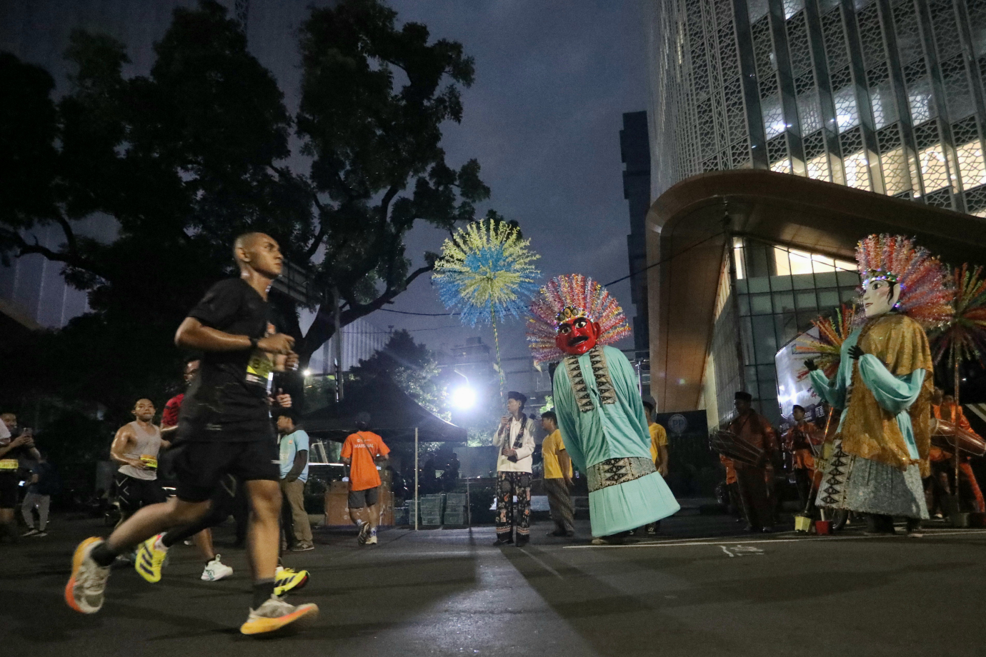 5 6000 Pelari Ramaikan LPS Half Maraton 2025_5.jpg