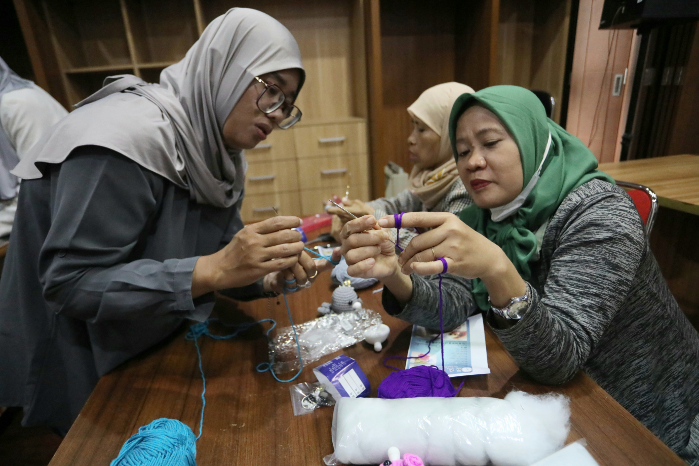 4 Enam Peserta Ikuti Pelatihan Merajut Baby Octopuss di TKK Jakarta Timur_4.jpg