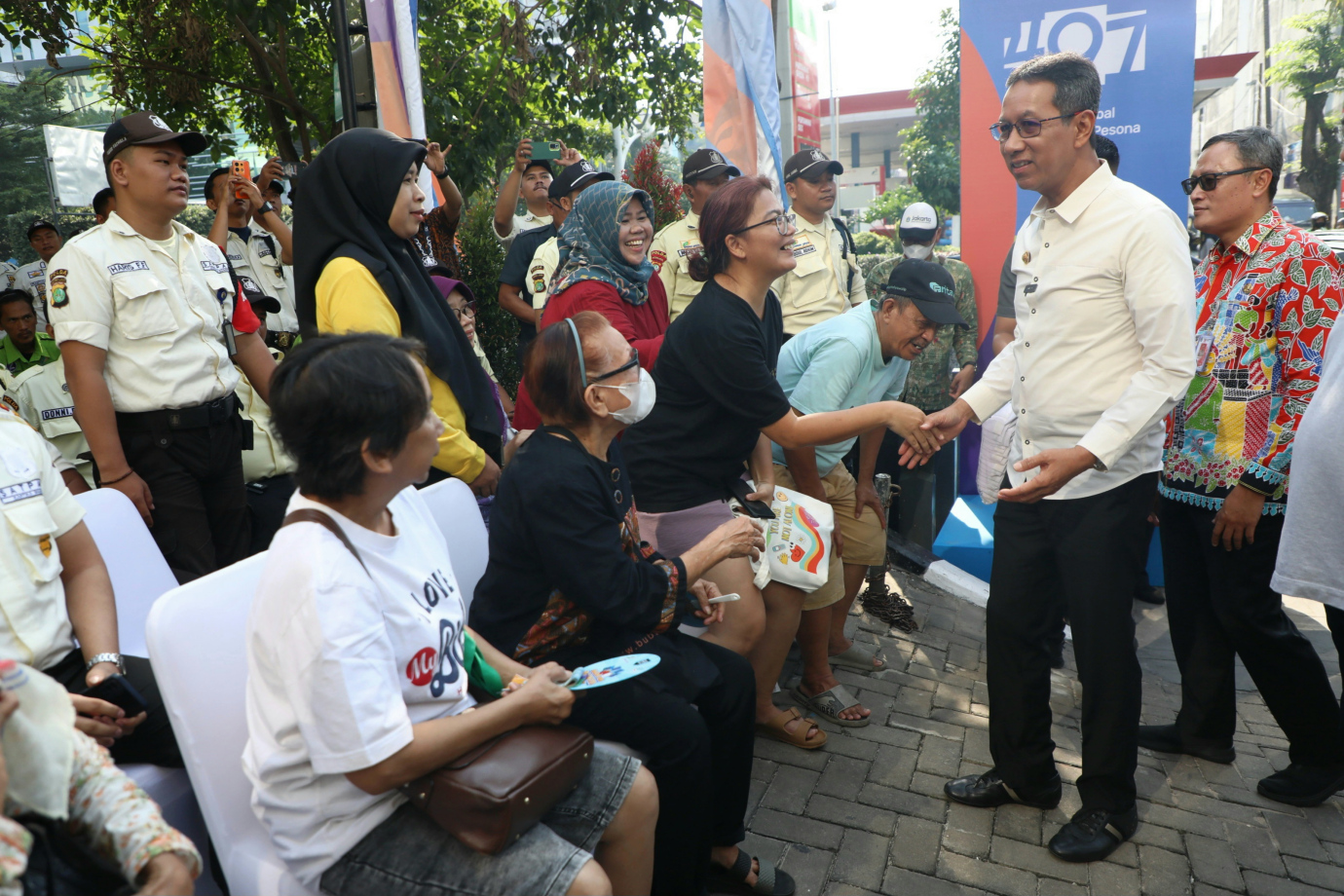 1 Pj Gub Bazaar Pasar Jaya 1.jpg