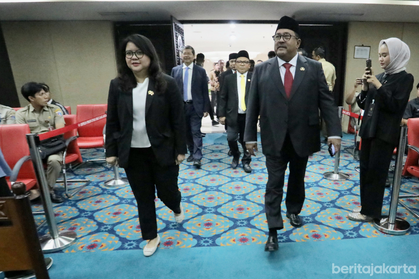 1 Wagub Rano Hadiri Rapat Paripurna DPRD_1.jpg