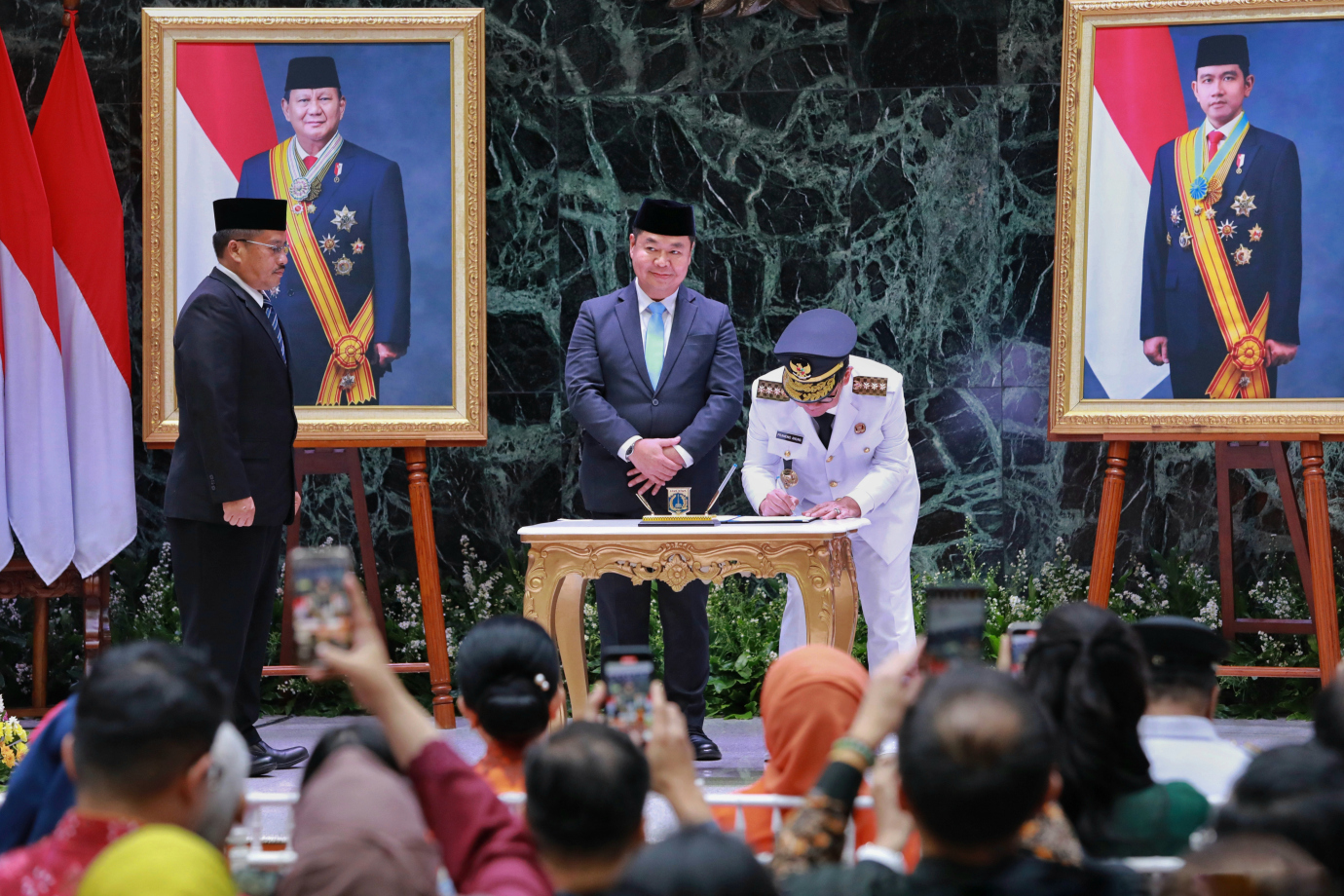 4 pj sertijab.jpg