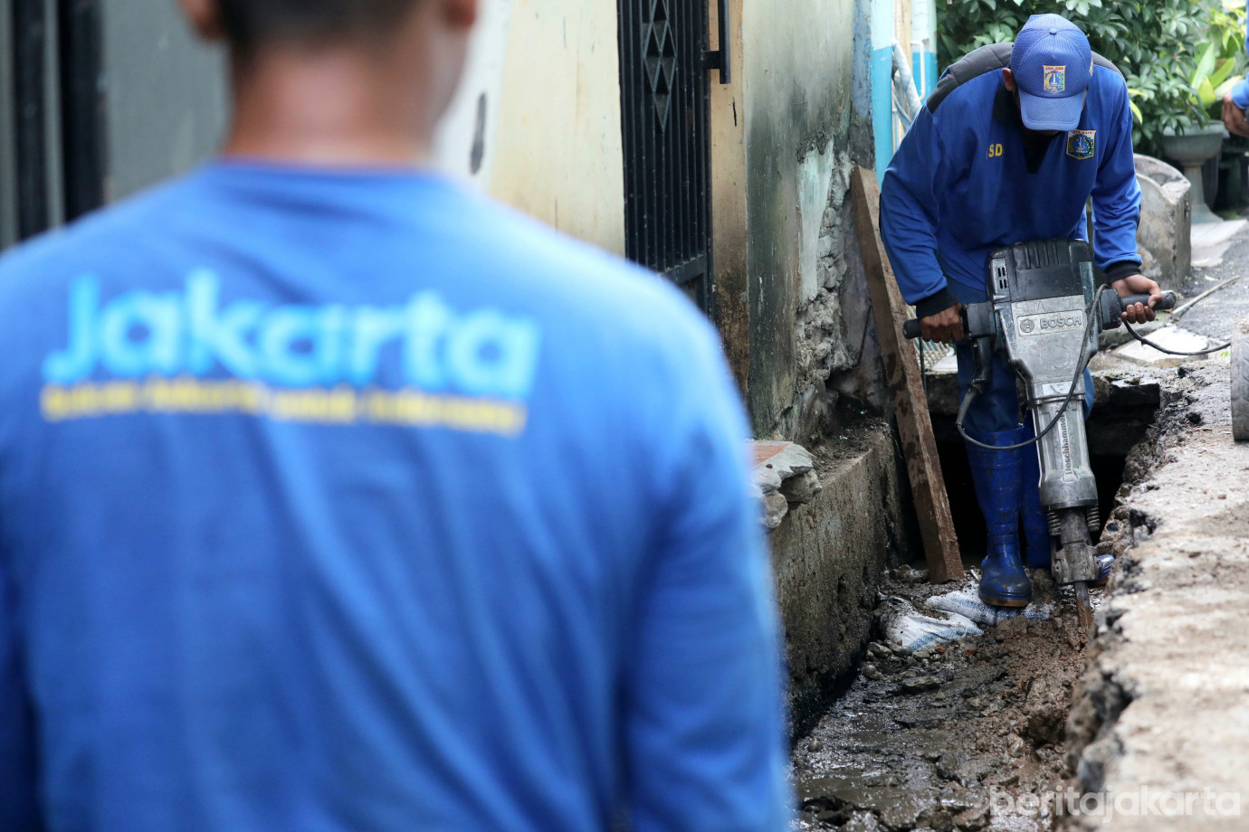 3 SDA Jakarta Pusat Pasang U-Ditch Baru di Jalan H. Murtado Paseban_3.jpg