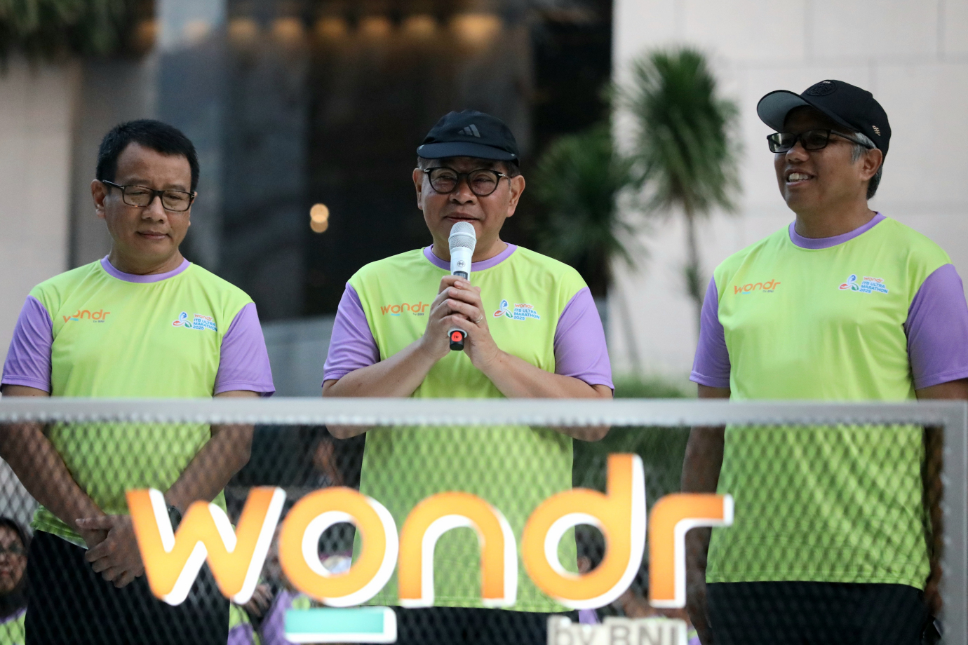 2 Gubernur Pramono Lepas 272 Peserta Community Run Road to ITB Ultra Marathon 2025_2.jpg