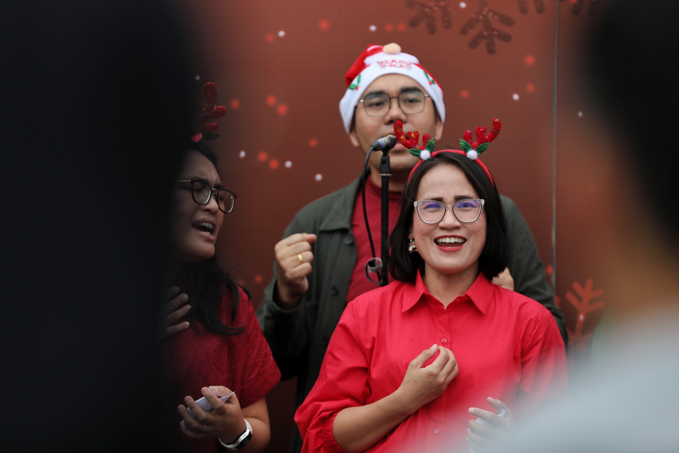 4.Pemprov DKI Gelar Christmas Carol di Pedestrian Plaza Indonesia.jpg