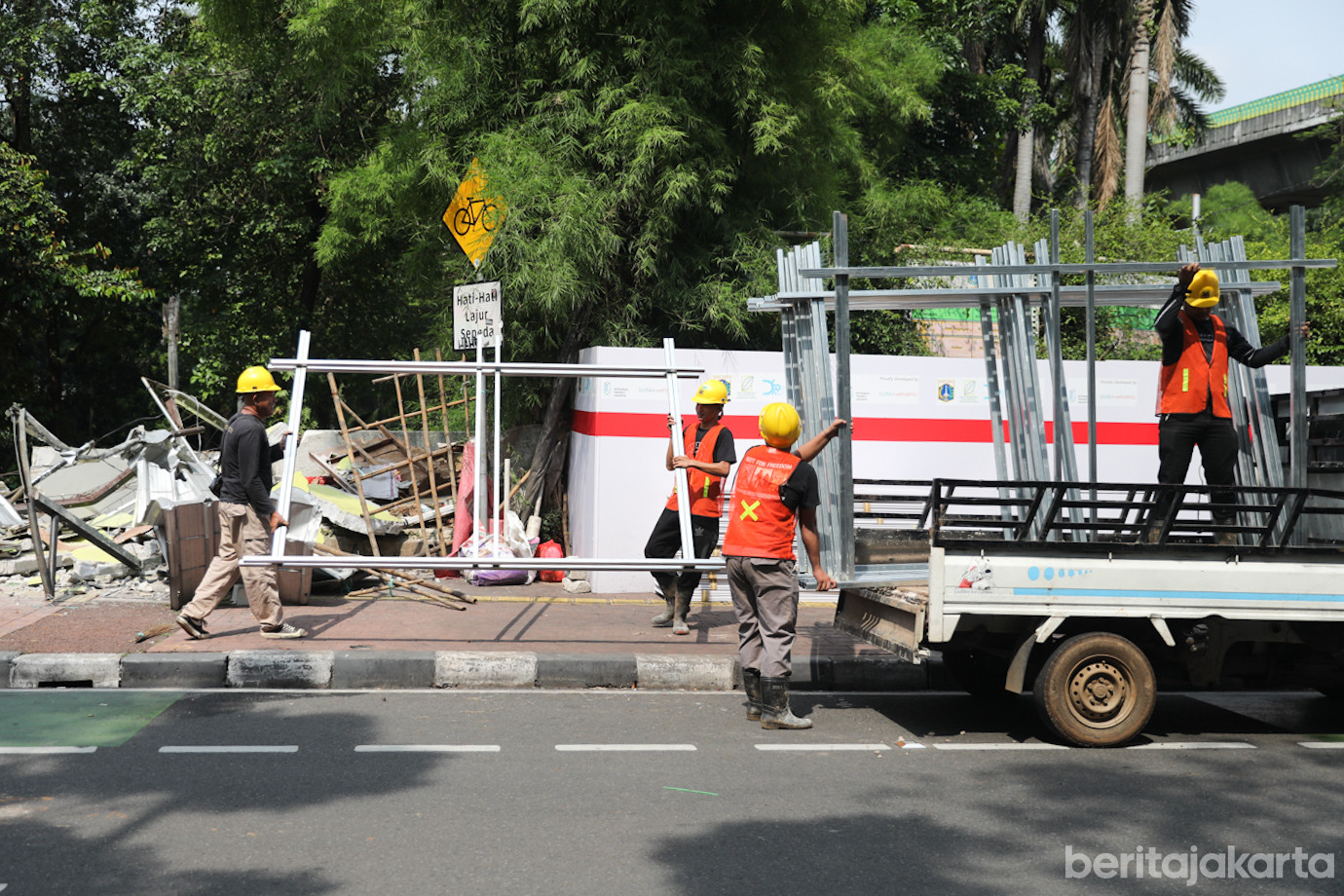 Penertiban Pasar Barito-7.jpg