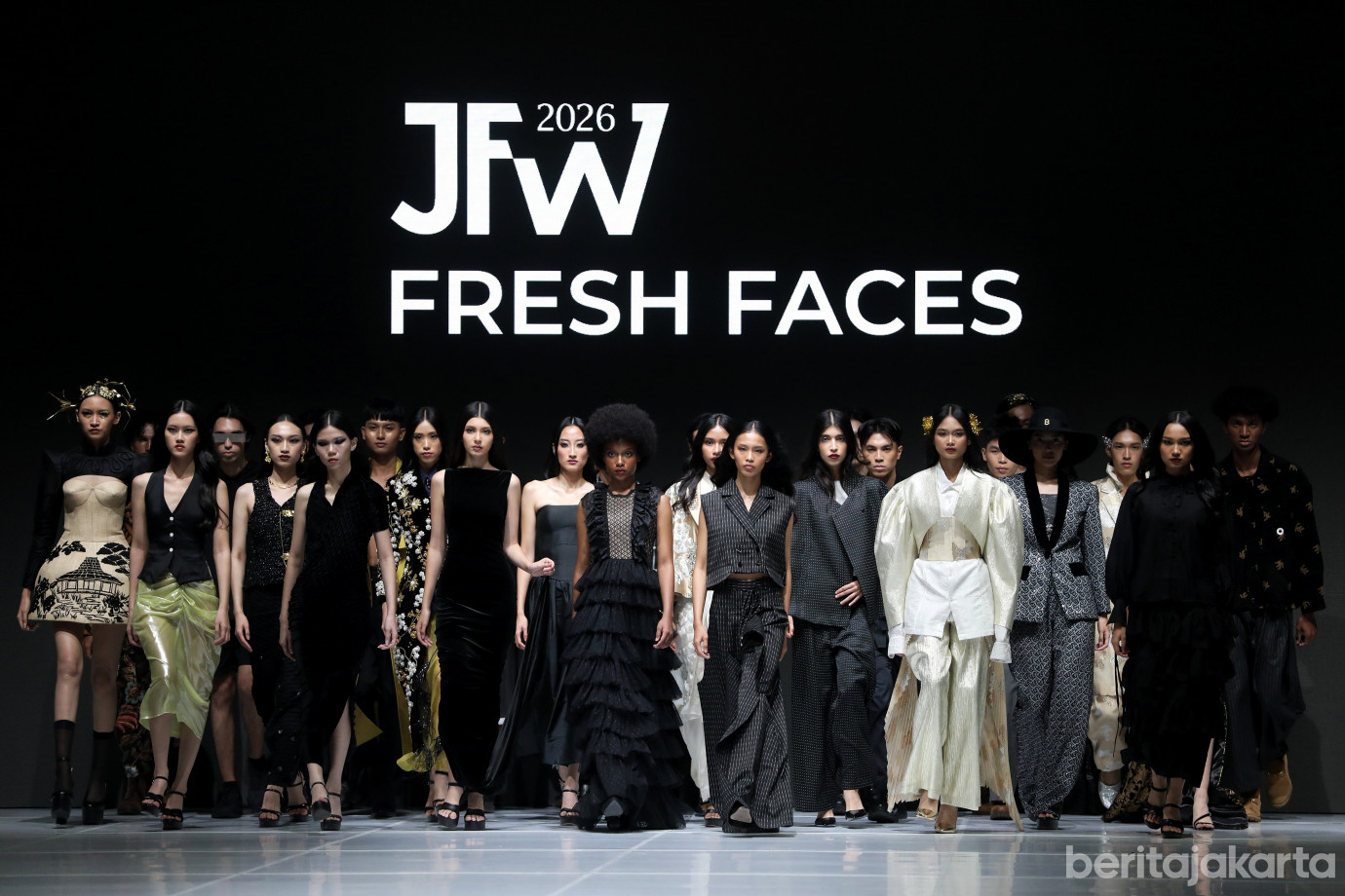 9.Jakarta Fashion Week 2026.jpg