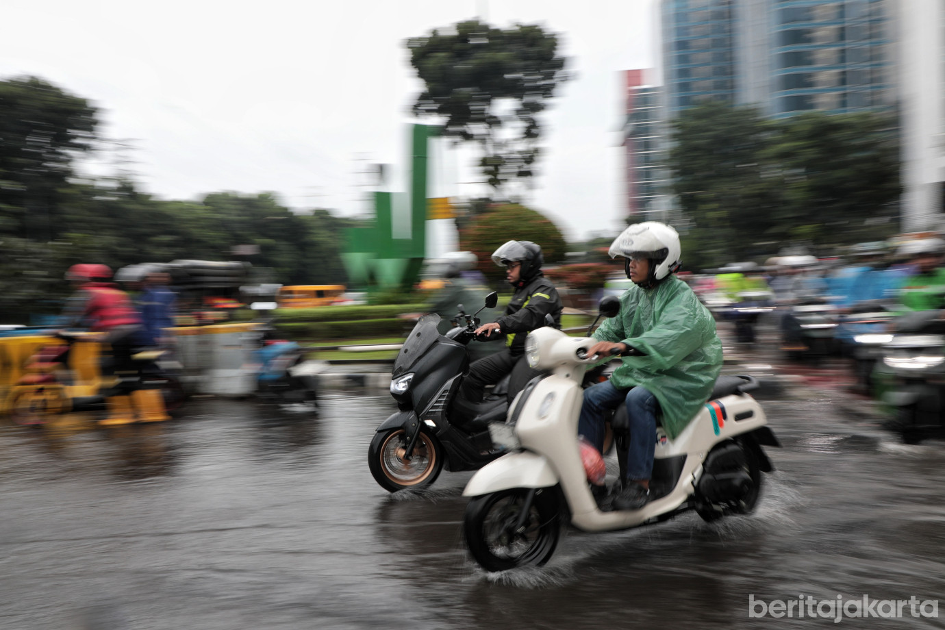 6.Contra Flow di Jalan DI Panjaitan.jpg