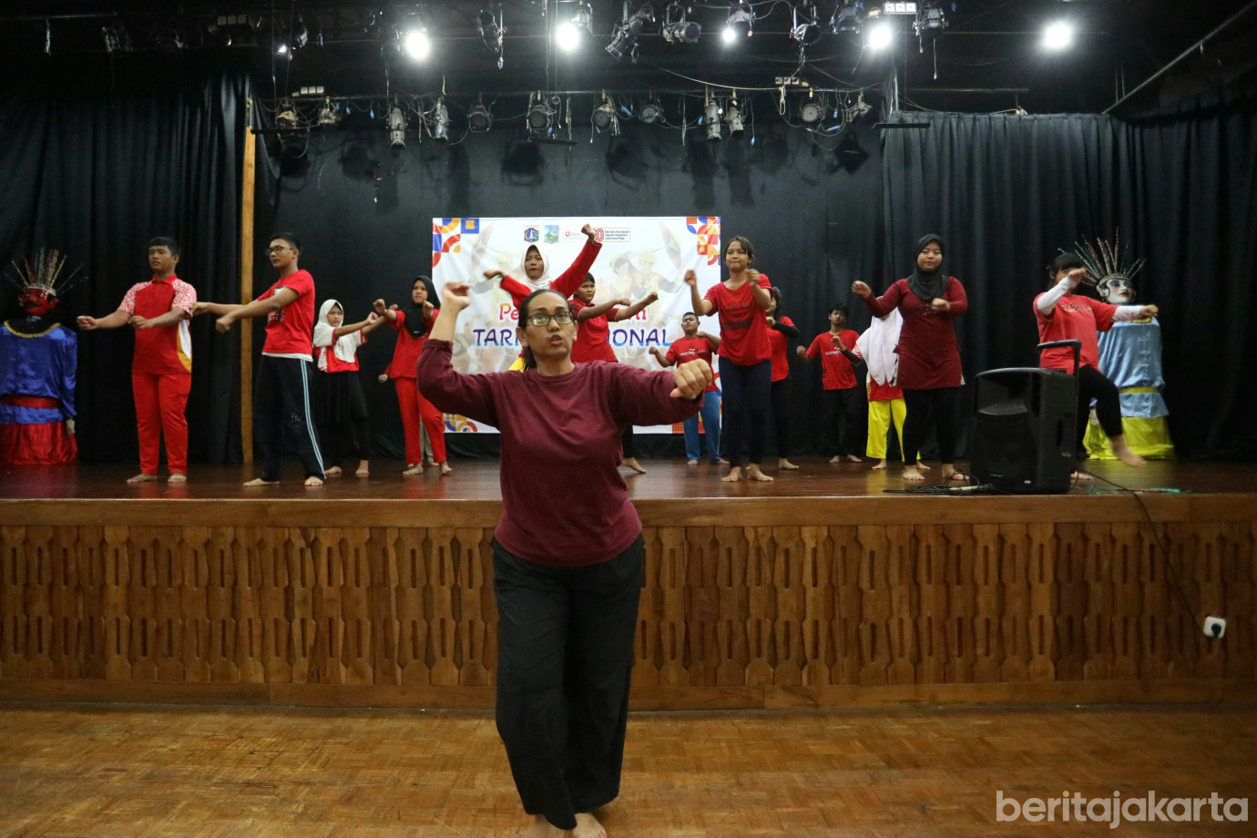 4 Sudin Kebudayaan Jakpus Gelar Pelatihan Tari Tradisional bagi Murid SLB_4.jpg