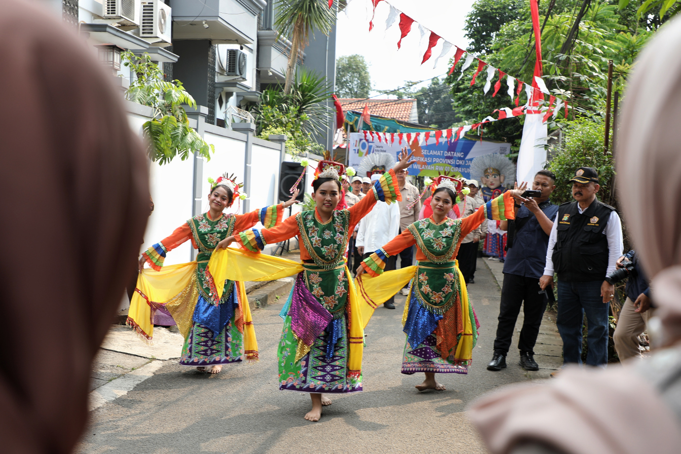 Tim Penilai Lomba Kelurahan Tingkat Provinsi Sambangi Cipayung ...