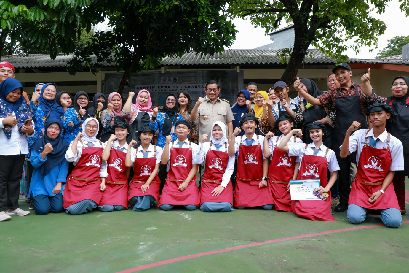 8-1 gubkantinsehat.jpg