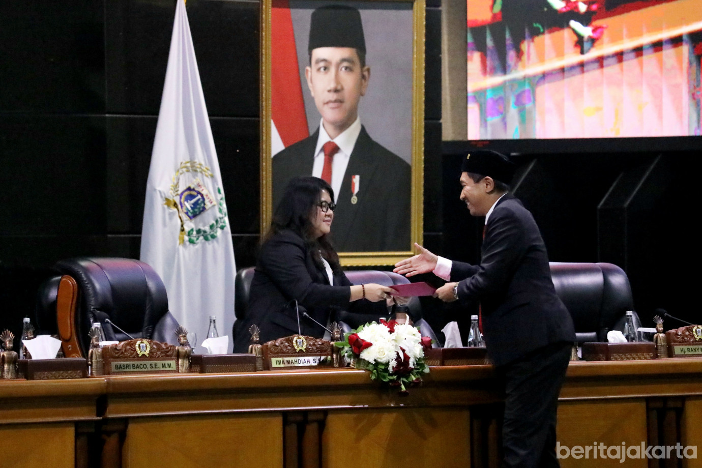5 Wagub Rano Hadiri Rapat Paripurna DPRD_5.jpg