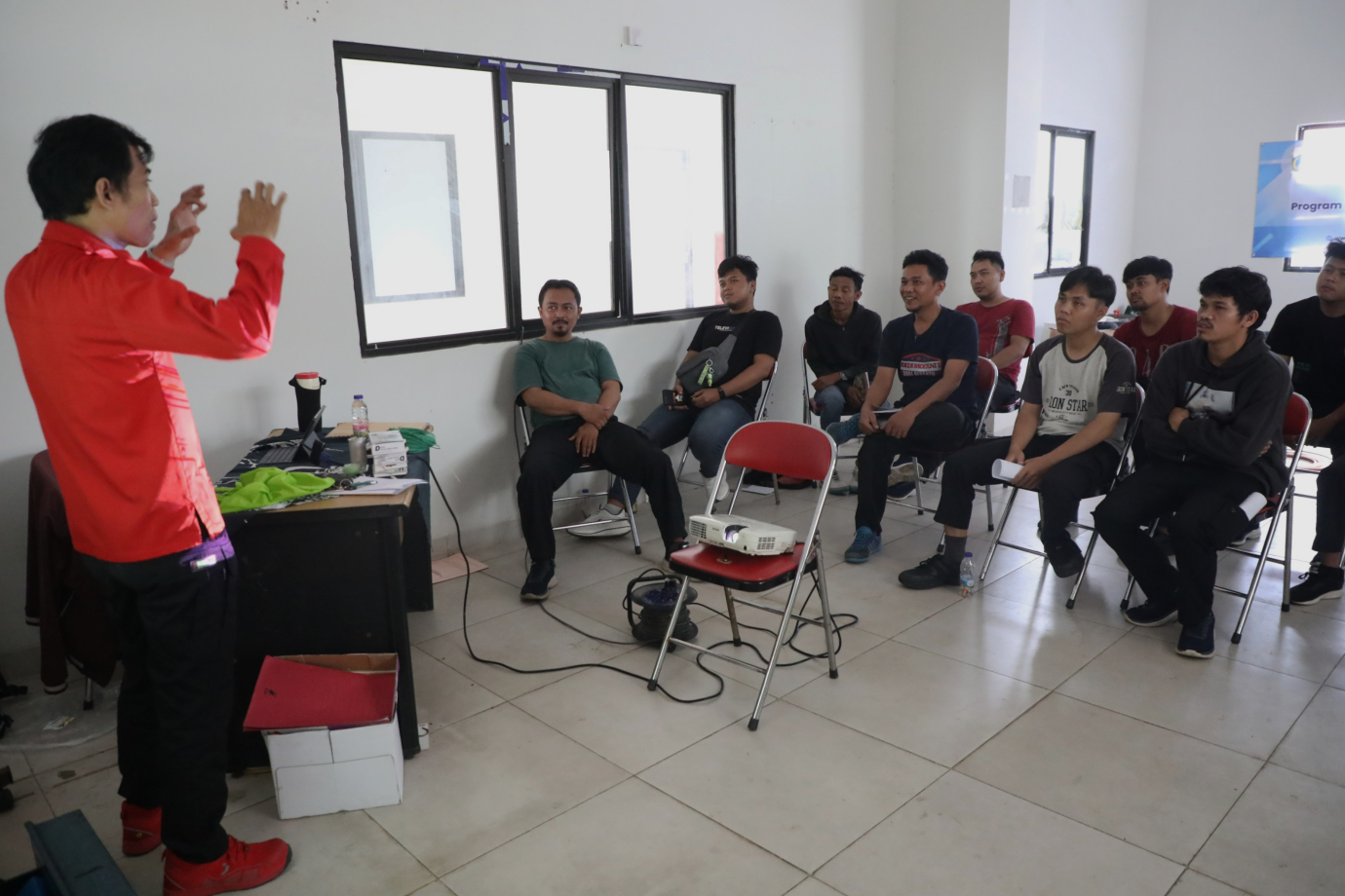 01 10 Peserta Ikuti MTU Teknik Pendingin_1.jpg