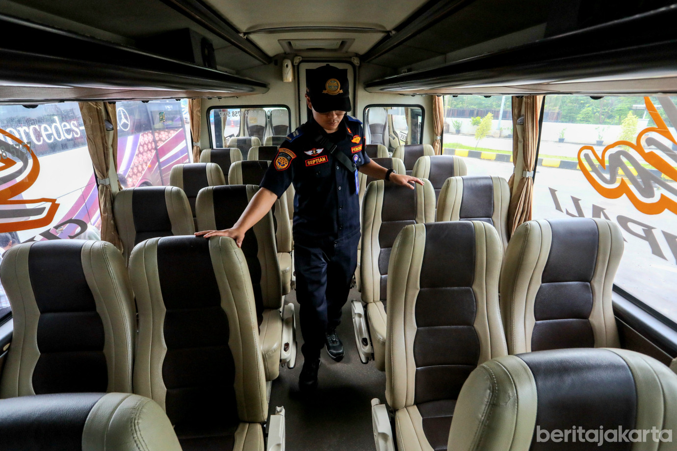 4 Ramp Check Bus AKAP di Terminal Pulo Gebang Jelang Nataru 2026_4.jpg
