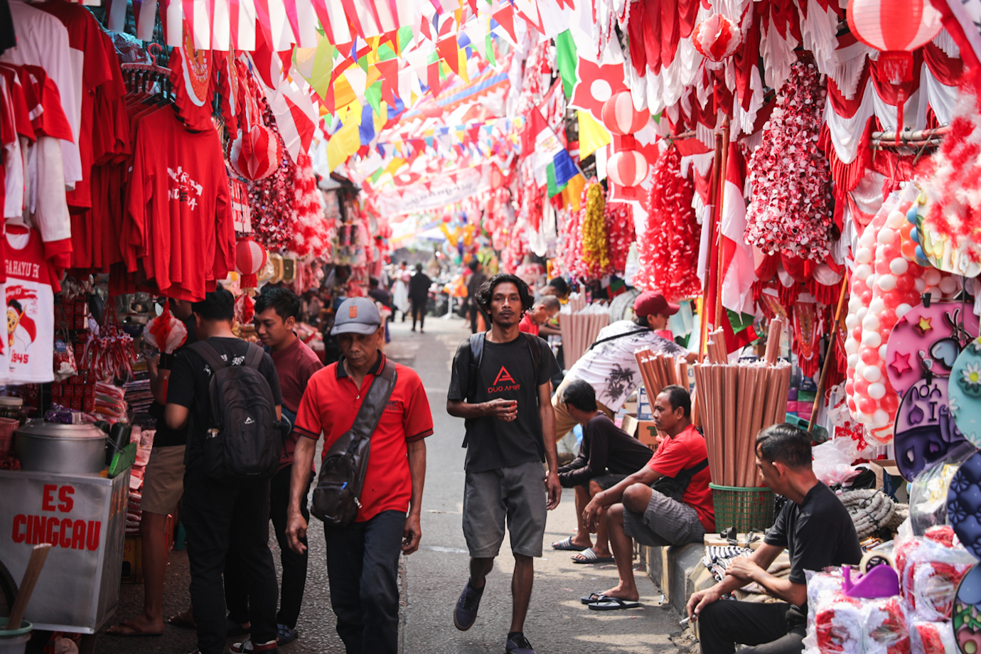 5 hut ri jatinegara-5.jpg
