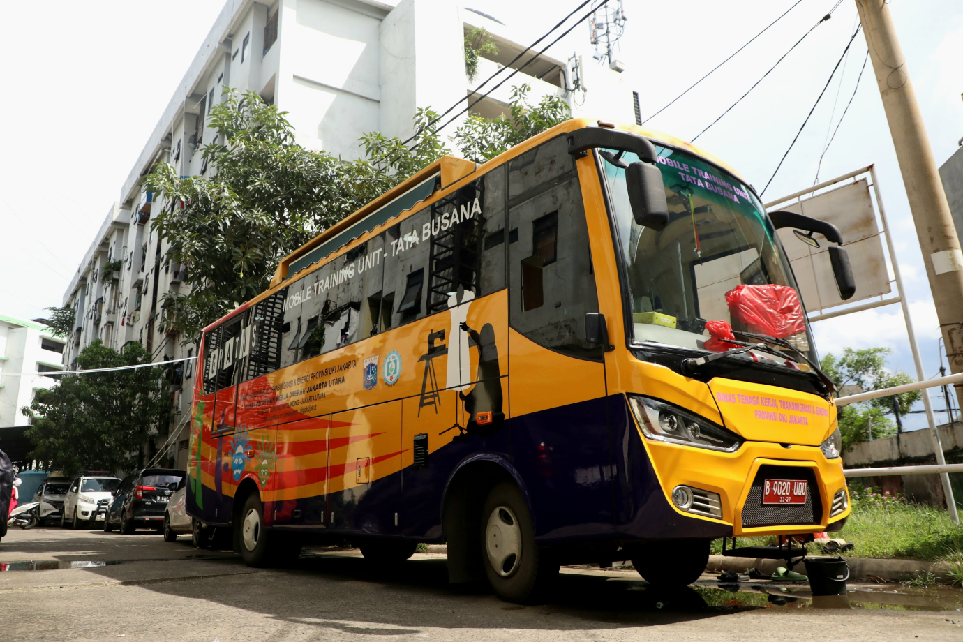 01 10 Warga Rusun Waduk Pluit Ikuti MTU Tata Busana_1.jpg