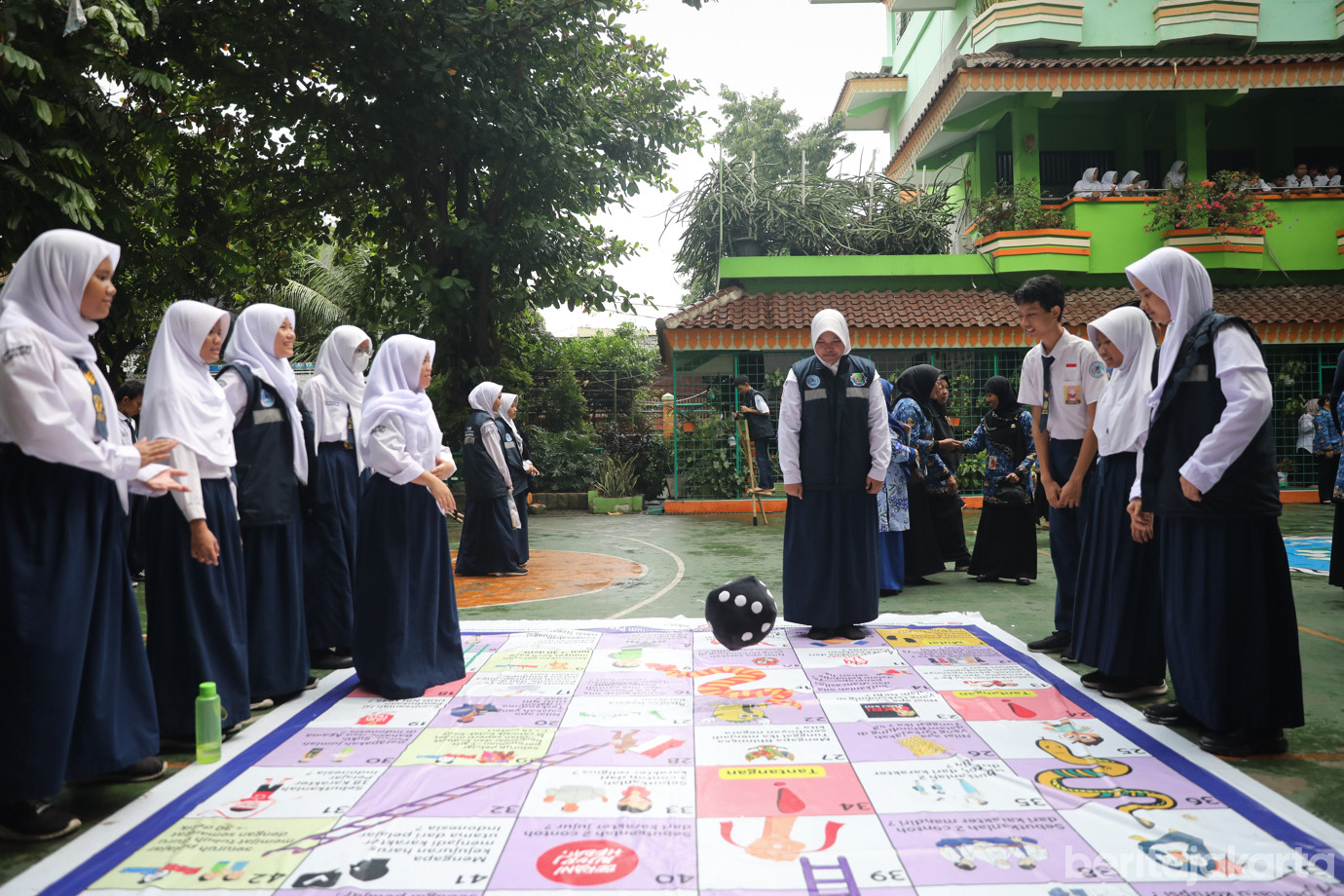 SMPN 28-5.jpg