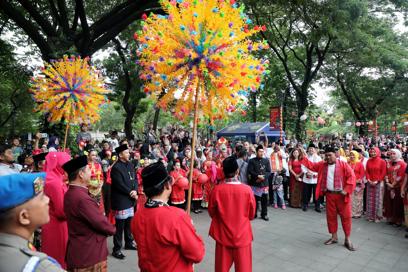 2.Pj Gubernur Hadiri Festival Pecinan di TMII.jpg