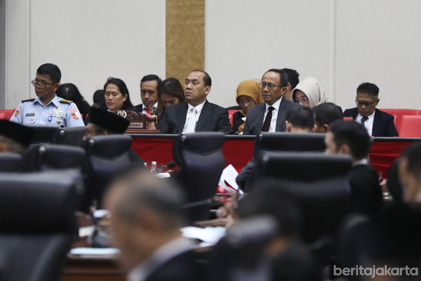 Wagub Paripurna Keputusan Ranperda-1.jpg