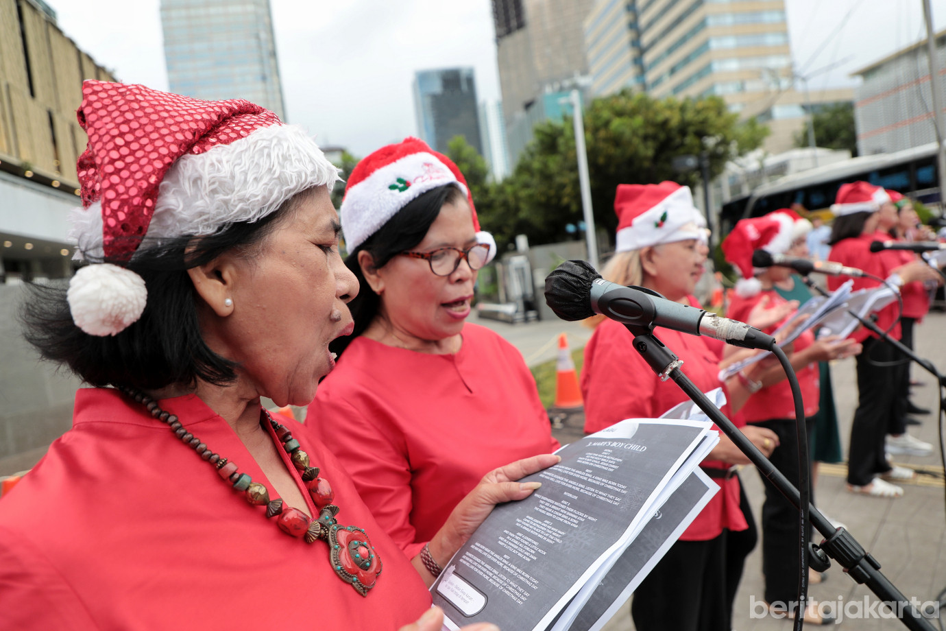 2.Christmas Carol di Sarinah.jpg