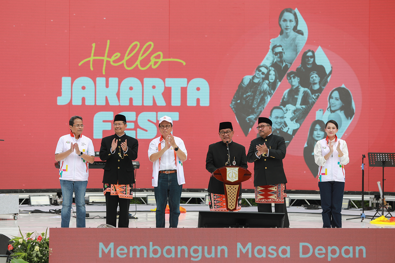 gub-wagub-bank-jakarta-07.jpg