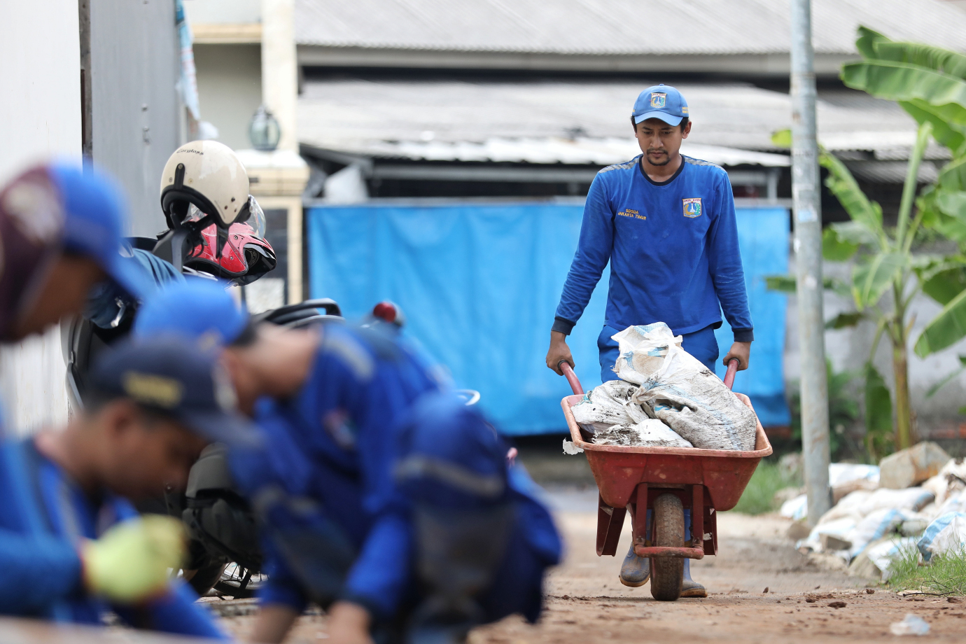 1.Pemasangan Uditch Baru di Jalan Rawa Lindung Capai 60 Persen.jpg