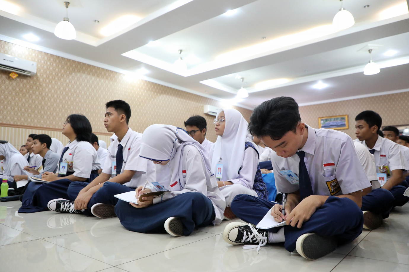 6.Dinas PPAPP DKI, Sosialisasikan Stop Bullying di SMAN 39 .jpg