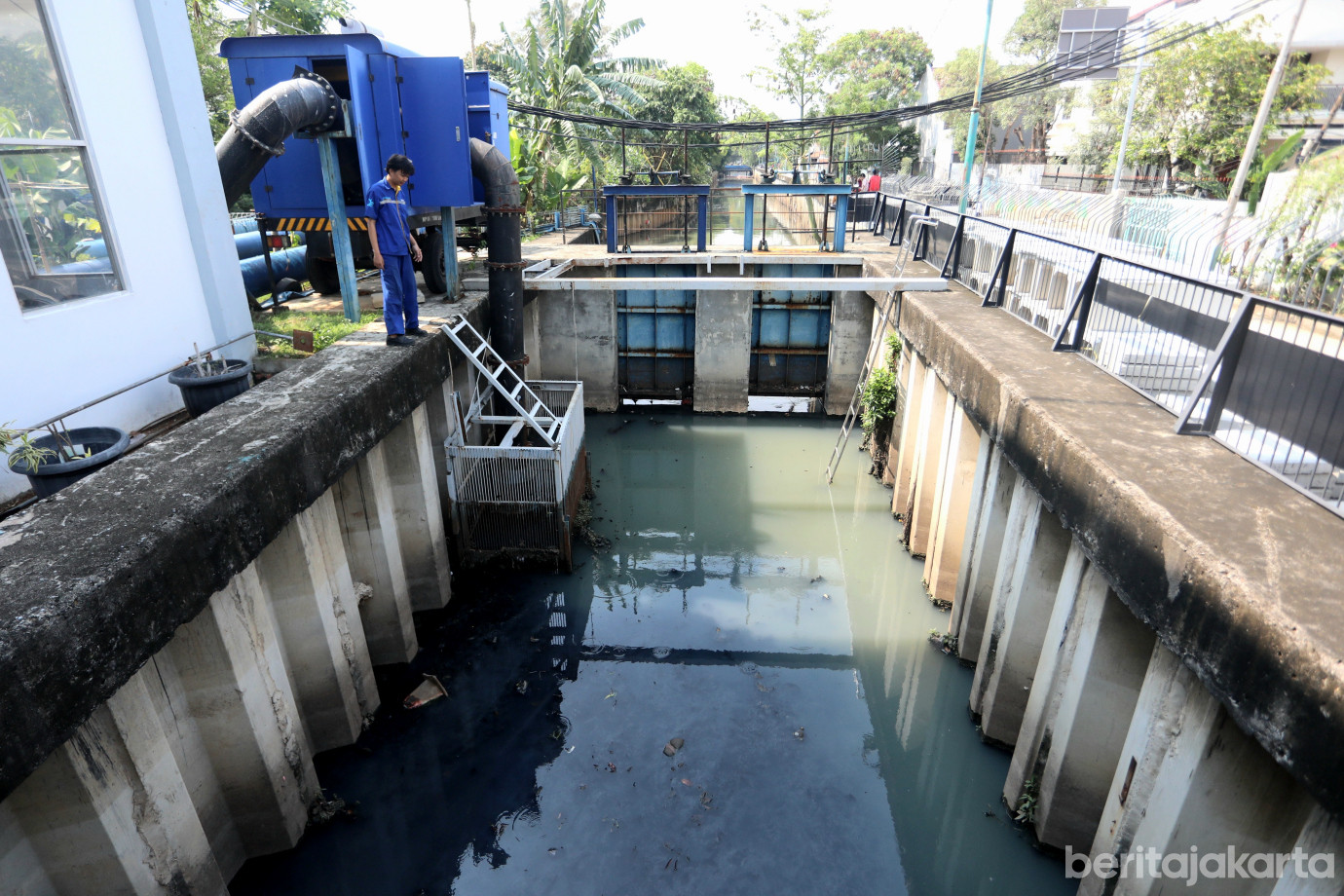 6 Rumah Pompa Cempaka Putih Siaga 24 Jam_6.jpg