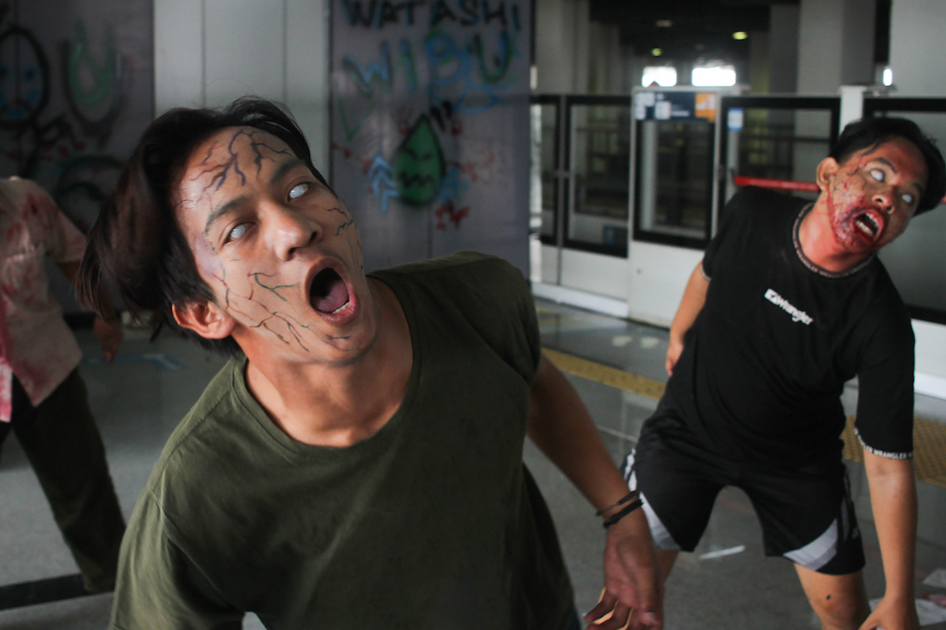Zombie-LRT-6ee.jpg
