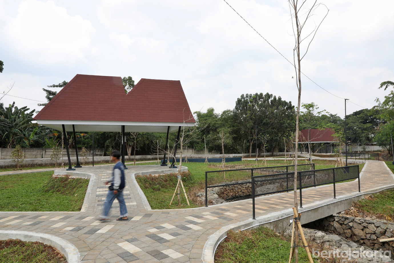 5d32ac20c294daef7815d41358f3a52e.jpg