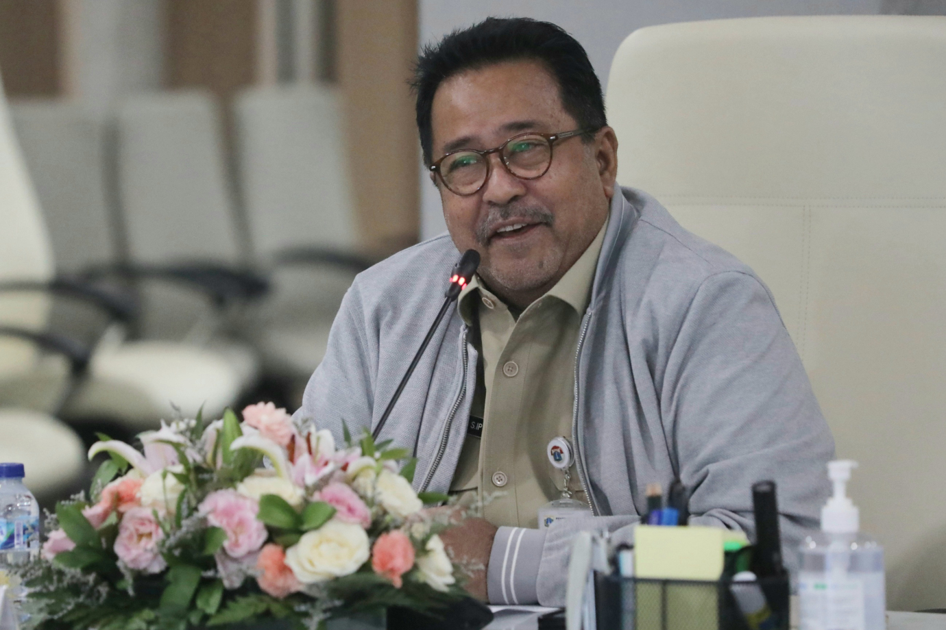 3 Wagub Menerima Audiensi Kelompok Seni Senar Wangi_3.jpg