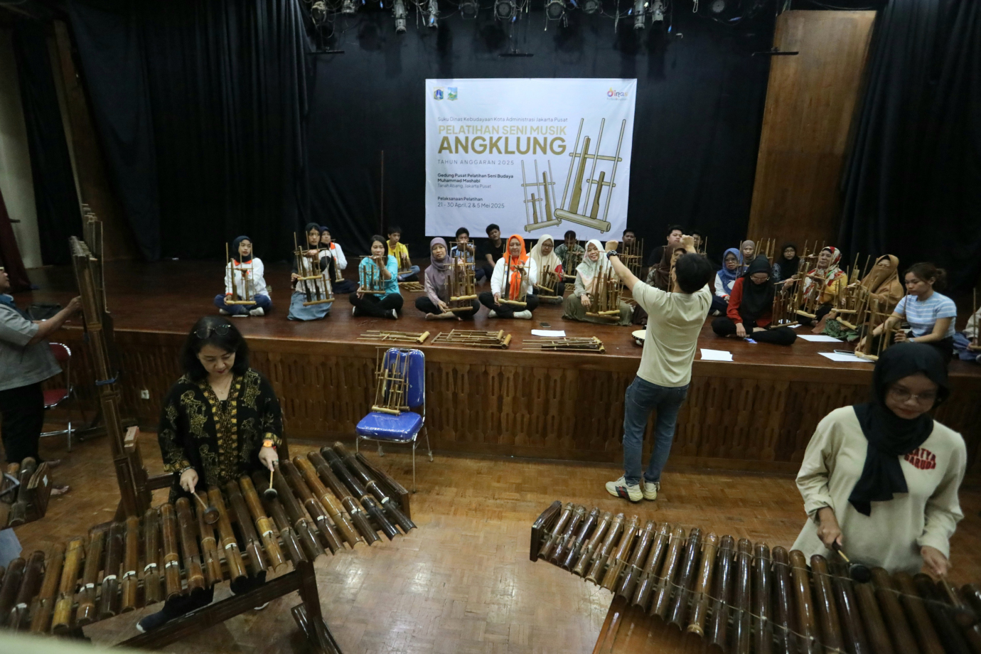 6 Sudin Kebudayaan Jakarta Pusat Gelar Pelatihan Angklung_6.jpg