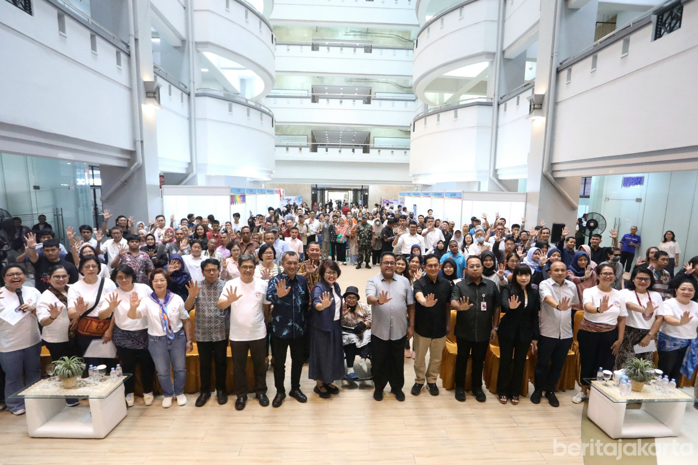 5 Wagub Rano Karno Buka Bursa Kerja Khusus Penyandang Disabilitas di Universitas Tarumanegara_5.jpg
