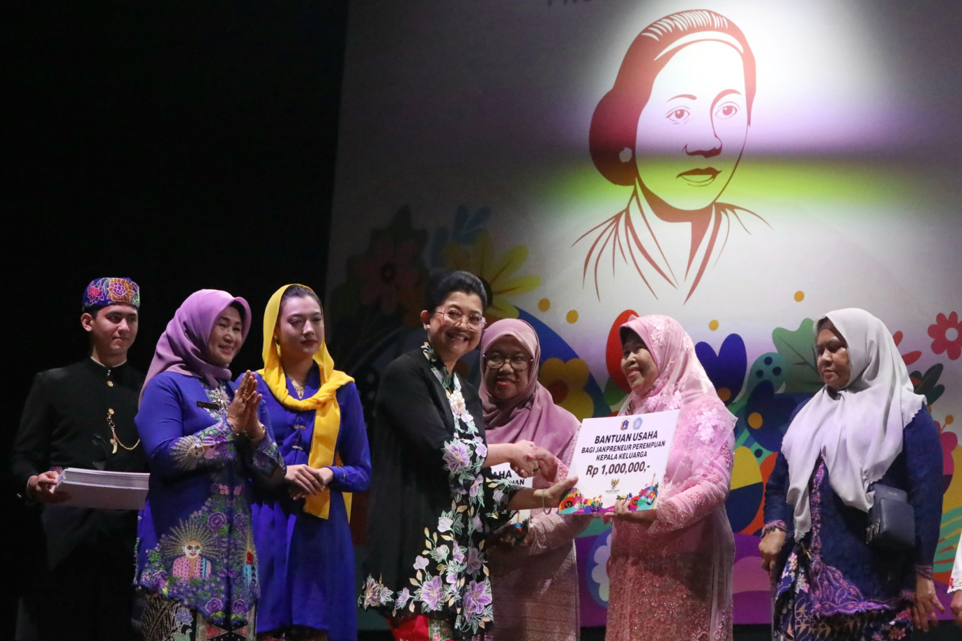 4 Dinas PPAPP Gelar Peringatan Hari Kartini_4.jpg