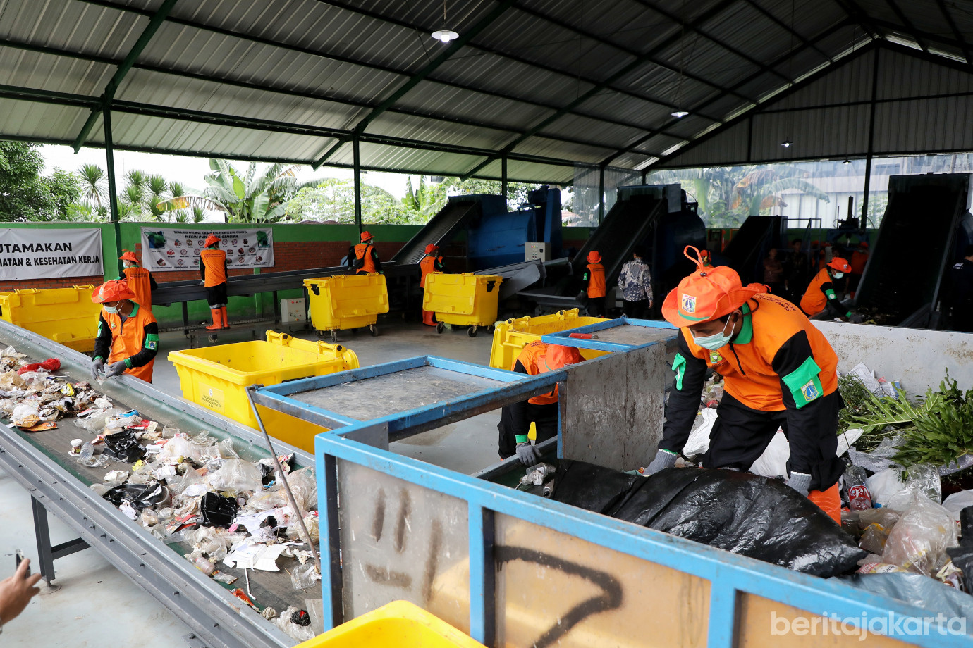 5.Peresmian TPS3R Joe.jpg