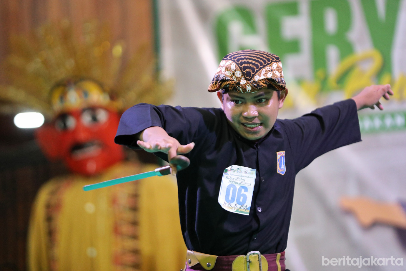 6.dapat penjaga dan penggerak kebudayaan Betawi.jpg