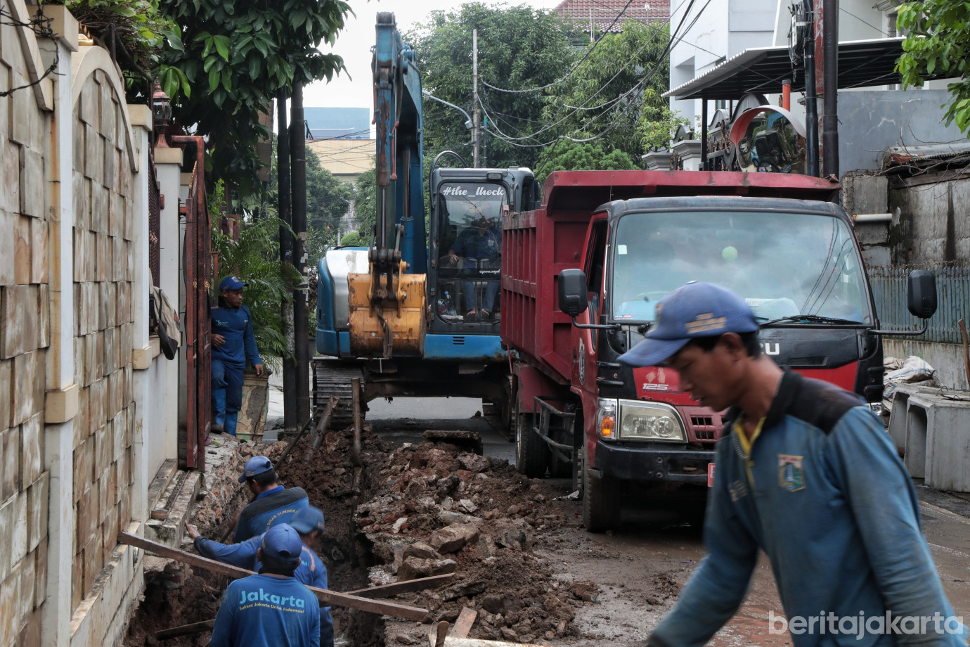 6.Saluran Sepanjang 229 Meter di Bungur Dinormalisasi .jpg